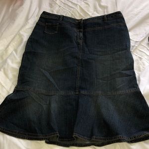 Jean Ruffled Mid-Length Skirt